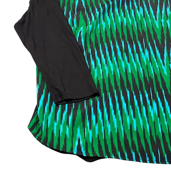Michael Kors Top Womens 3X Green Black Abstract Ikat Print Boho Artsy Blouse - Picture 3 of 10